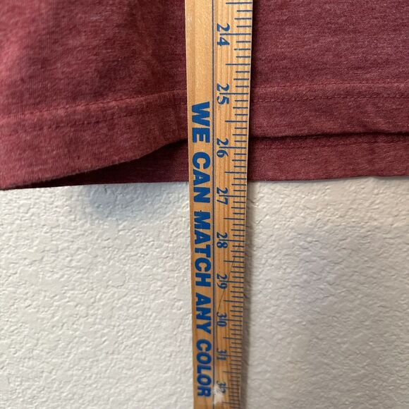 NFL Team Apparel Washington Redskins Football Red Graphic T-Shirt Men's Size M - Picture 4 of 5